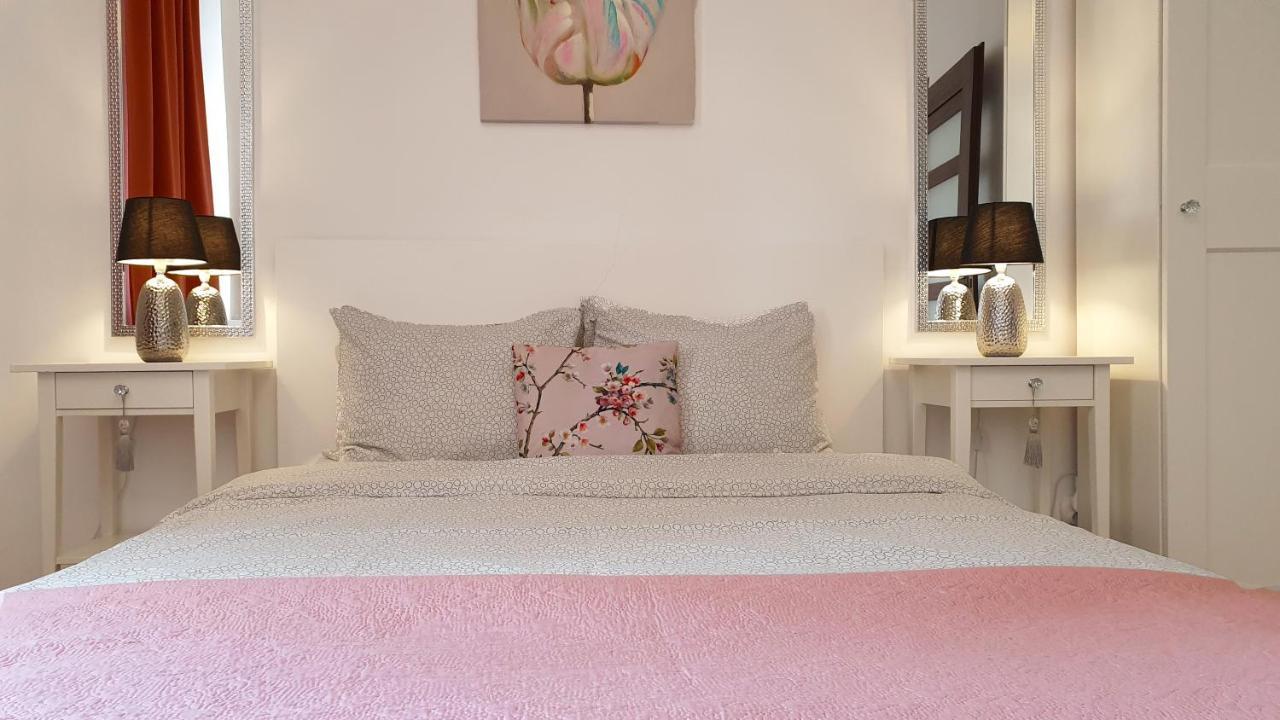 Apartament Przy Starowce - Bella ブンツラウ エクステリア 写真