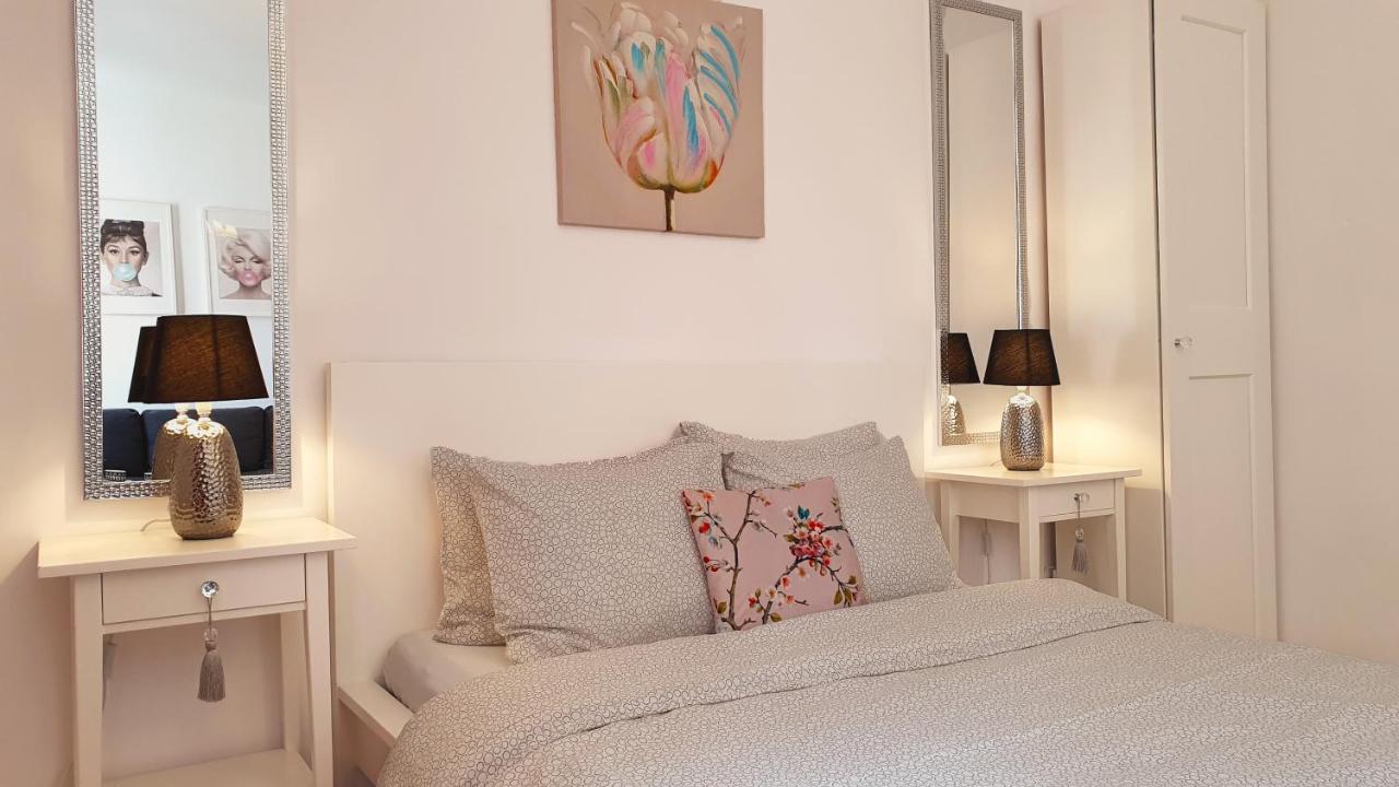 Apartament Przy Starowce - Bella ブンツラウ エクステリア 写真