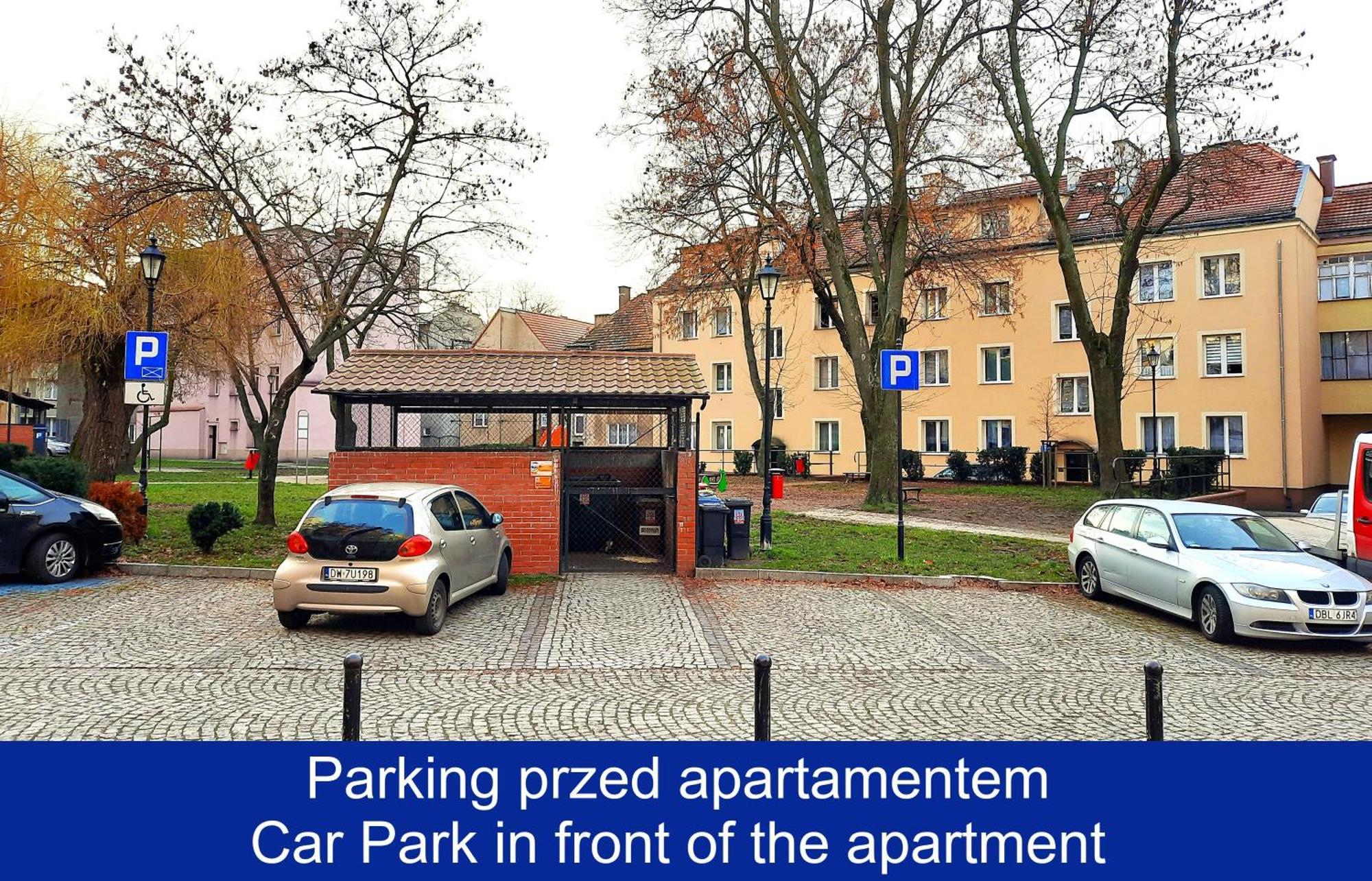 Apartament Przy Starowce - Bella ブンツラウ エクステリア 写真
