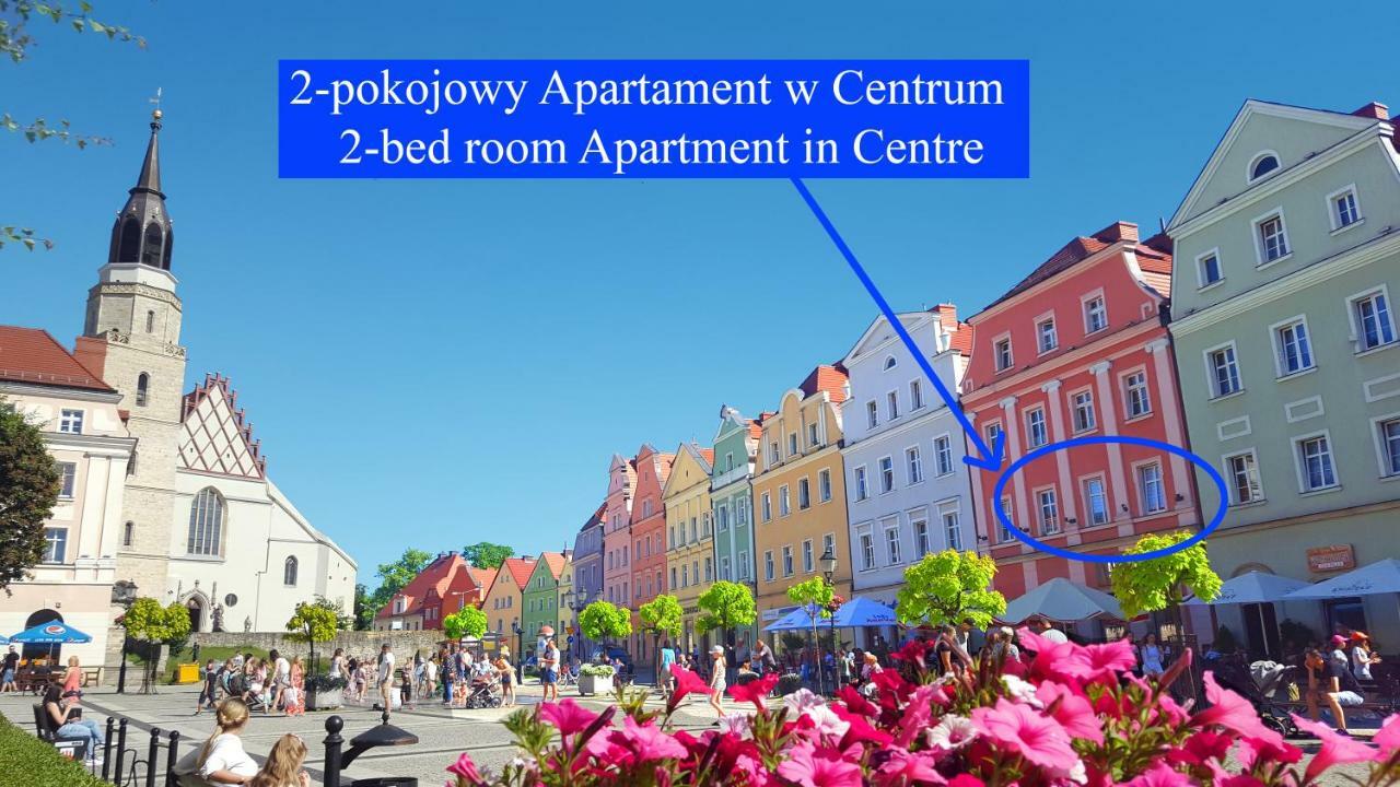 Apartament Przy Starowce - Bella ブンツラウ エクステリア 写真